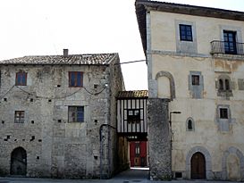 Palacio de Gastañaga (Llanes).jpg