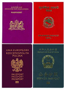 Archivo:Passports-assorted