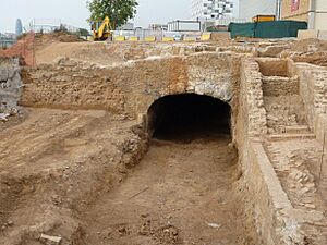 Archivo:Pont carrer Riera d'Horta-Rec Comtal (Sant Andreu)