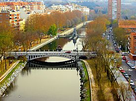 Río Manzanares en Madrid 01.jpg