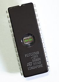 Archivo:ST Microelectronics M27C256B (2006)