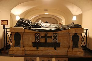 Archivo:Saint Peter's Basilica 2020 P07 Grotte vaticane Tomb of Benedictus XV