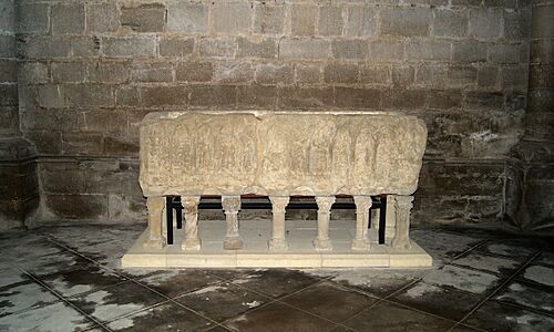 Sepulcro supuestamente labrado para Sancho VII el Fuerte
