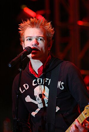 Archivo:Sum41 Deryck Whibley