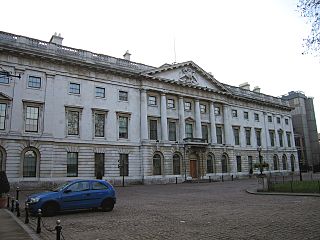 The old Royal Mint building - geograph.org.uk - 735466.jpg