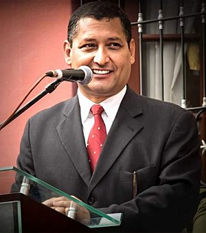 Archivo:Óscar Gerardo Montes Barzón, Gobernador de Tarija