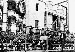 Archivo:Трубчатый завод Вильке, Баку, 1920 г.