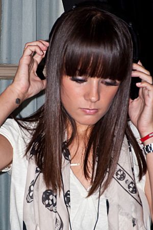 Archivo:Alizée Jacotey as DJ - Ritz Club - Paris - 2010-06-18 - DSC5482