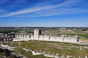 Archivo:Castello di peñafiel
