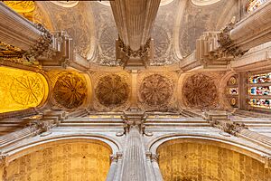 Archivo:Catedral de la Encarnación, Málaga, España, 2023-05-19, DD 43-45 HDR