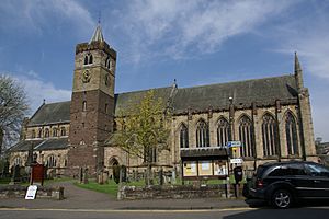 Archivo:Dunblane Cathedral 20080506