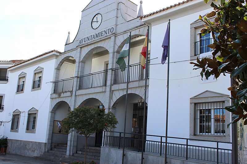 Fachada ayuntamiento Hinojosa del Duque