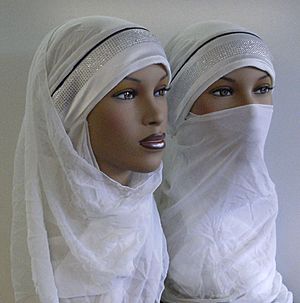 Archivo:Hijab Niqab Muslim Veil