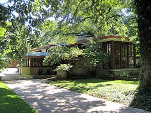 Archivo:Isabel Roberts House (7420820608)