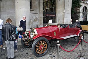 Archivo:Lancia Theta Torpedo 1917
