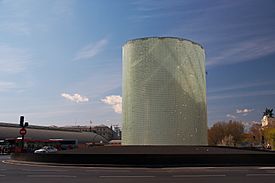 Madrid - Puerta de Atocha - Monumento 11-M - 20070324a.jpg