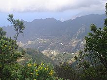 Archivo:Pico El Ingles (panoramica de Los Roques)