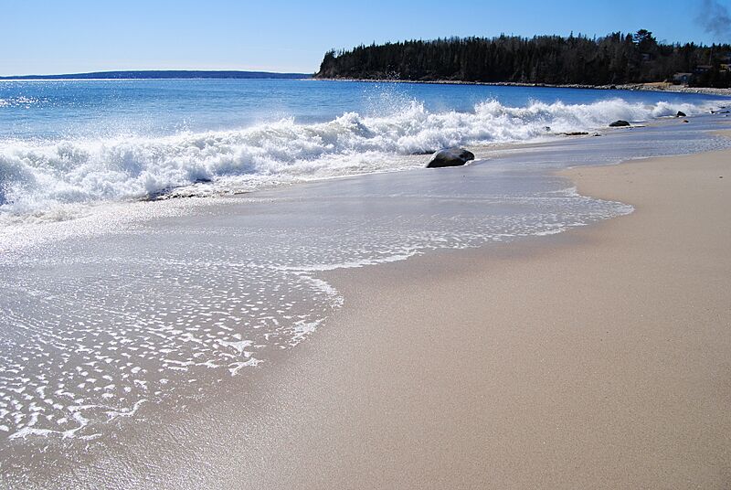 Queensland Beach (24680411134)