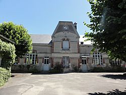 Viel-Arcy (Aisne) mairie-école.JPG