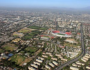 Archivo:Vista aerea del Estadio Nacional de Chile