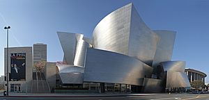 Archivo:Walt Disney Concert Hall, LA, CA, jjron 22.03.2012