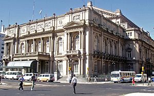 Archivo:Buenos Aires-ColonTeatre-P3050009