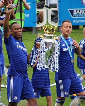 Archivo:Chelsea 3 Sunderland 1 Champions! (17975567060)