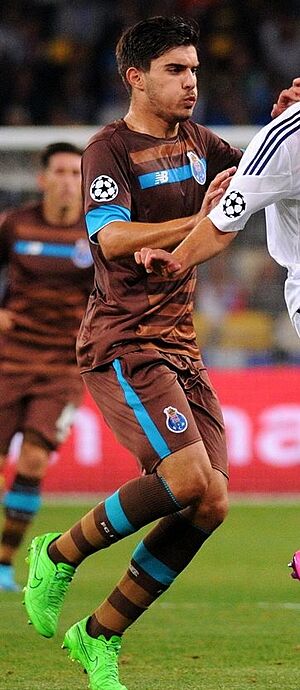 Archivo:DK-Porto15 (4)