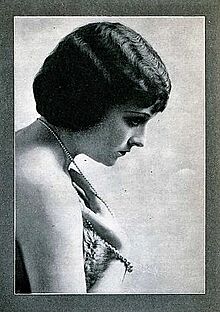 Dorothy Revier Tatler0122.jpg