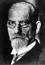 Archivo:Edmund Husserl 1910s