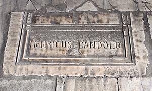 Archivo:Enrico Dandolo gravestone