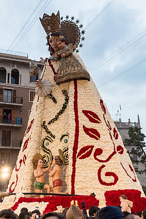 Archivo:Fallas2016 Plaza Virgen 14