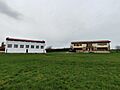 Frontón y sala del concejo de Lezama