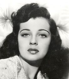 Gail Russell postcard photo circa 1950s.jpg