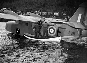 Archivo:Grumman Goose RCAF 798