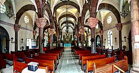 Interior iglesia de baviacora.jpg