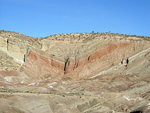 Archivo:Rainbow Basin
