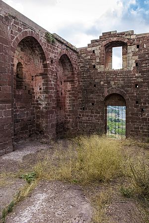 Archivo:Sant Genís de Rocafort - Nave - Teillu