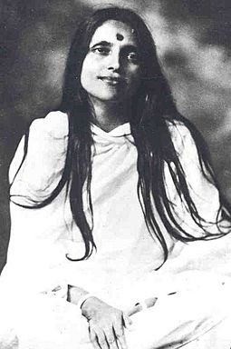 Sri Anandamayi Ma.jpg