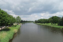 Twentekanaal bij Wierden.jpg