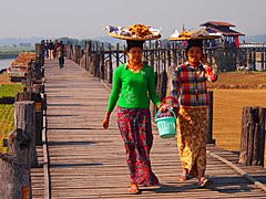 U Bein bridge, two women