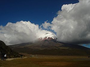 Archivo:Volcán cotopaxi