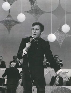 Archivo:Bobby Vinton 1969