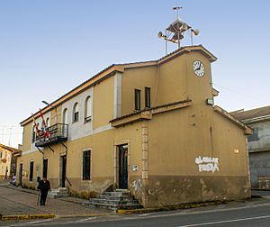 Archivo:Casa consistorial de Masueco