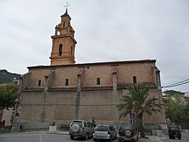 Iglesia de San Bernardo en Cirat.