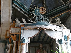 Archivo:Detalle del interior de la iglesia Santa María de Loreto, de Achao. Isla Quinchao. Chiloé. Chile
