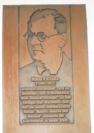 Hans Fallada (here-worked plaque).jpg
