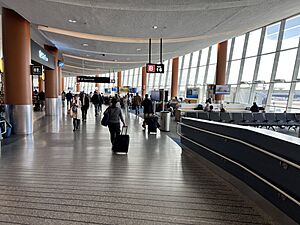 Archivo:KBOS (1) 06