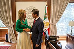 Archivo:Reunión con Claudia Pavlovich, Gobernadora Electa de Sonora. (19953391874)