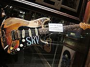 Archivo:Stevie Ray Vaughan Number One replica